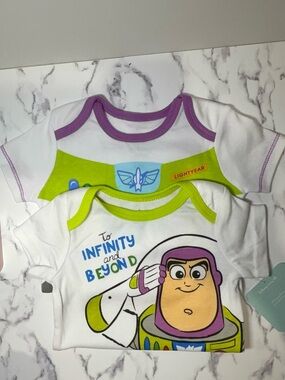 Disney Baby Buzz Lightyear onesie Bodysuit Set TOY STORY White with Purple Lime